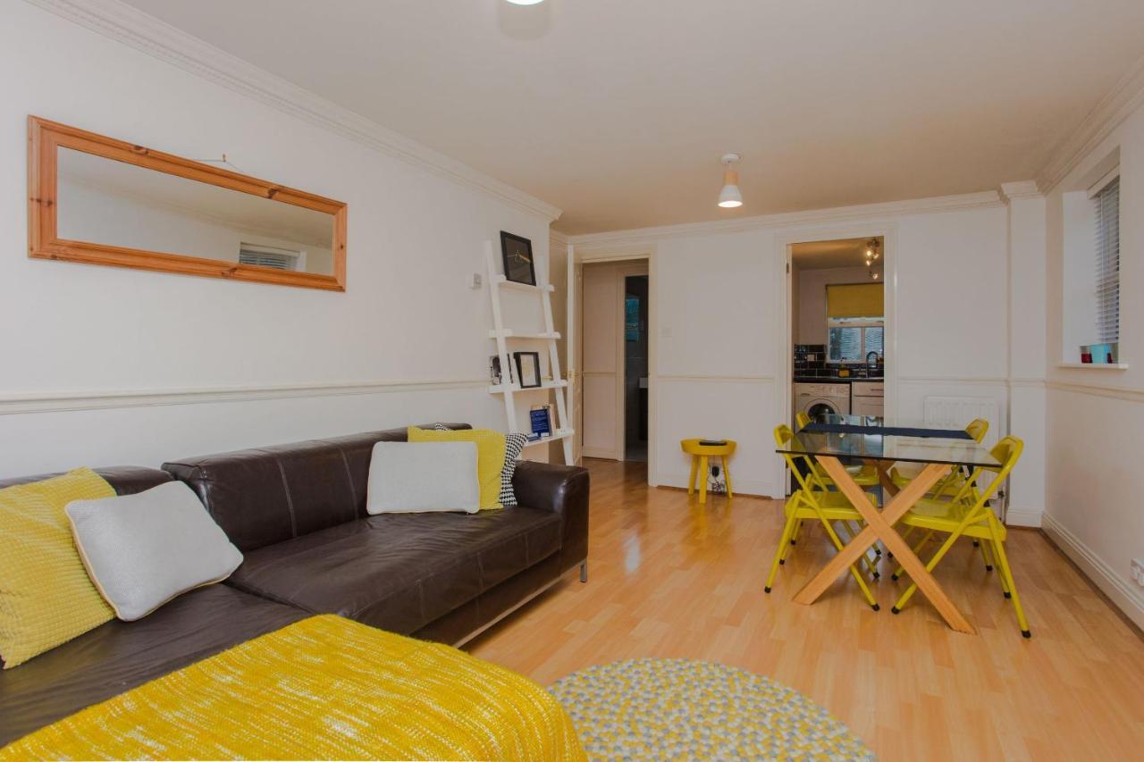 לונדון Contemporary 1Bedroom Flat In Camberwell Oval מראה חיצוני תמונה