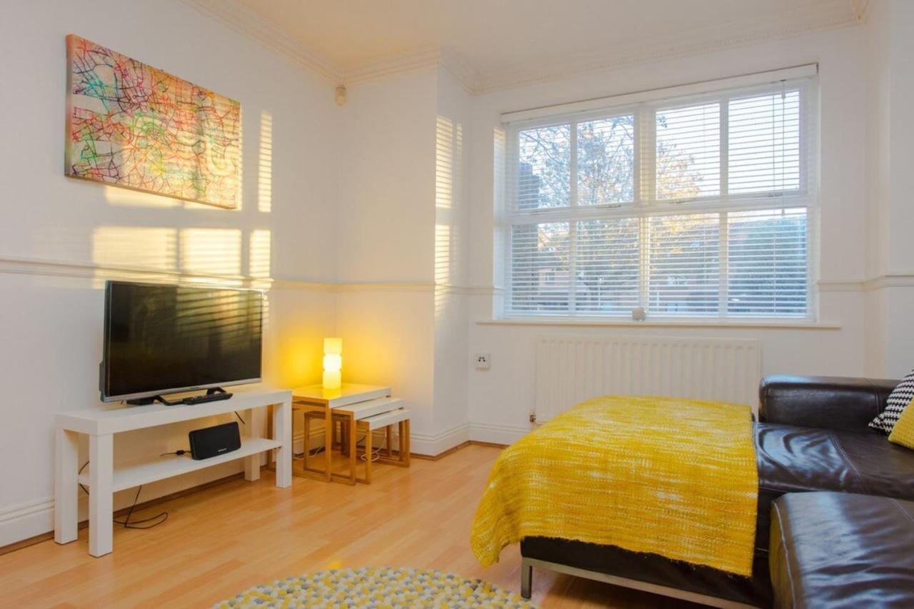 לונדון Contemporary 1Bedroom Flat In Camberwell Oval מראה חיצוני תמונה